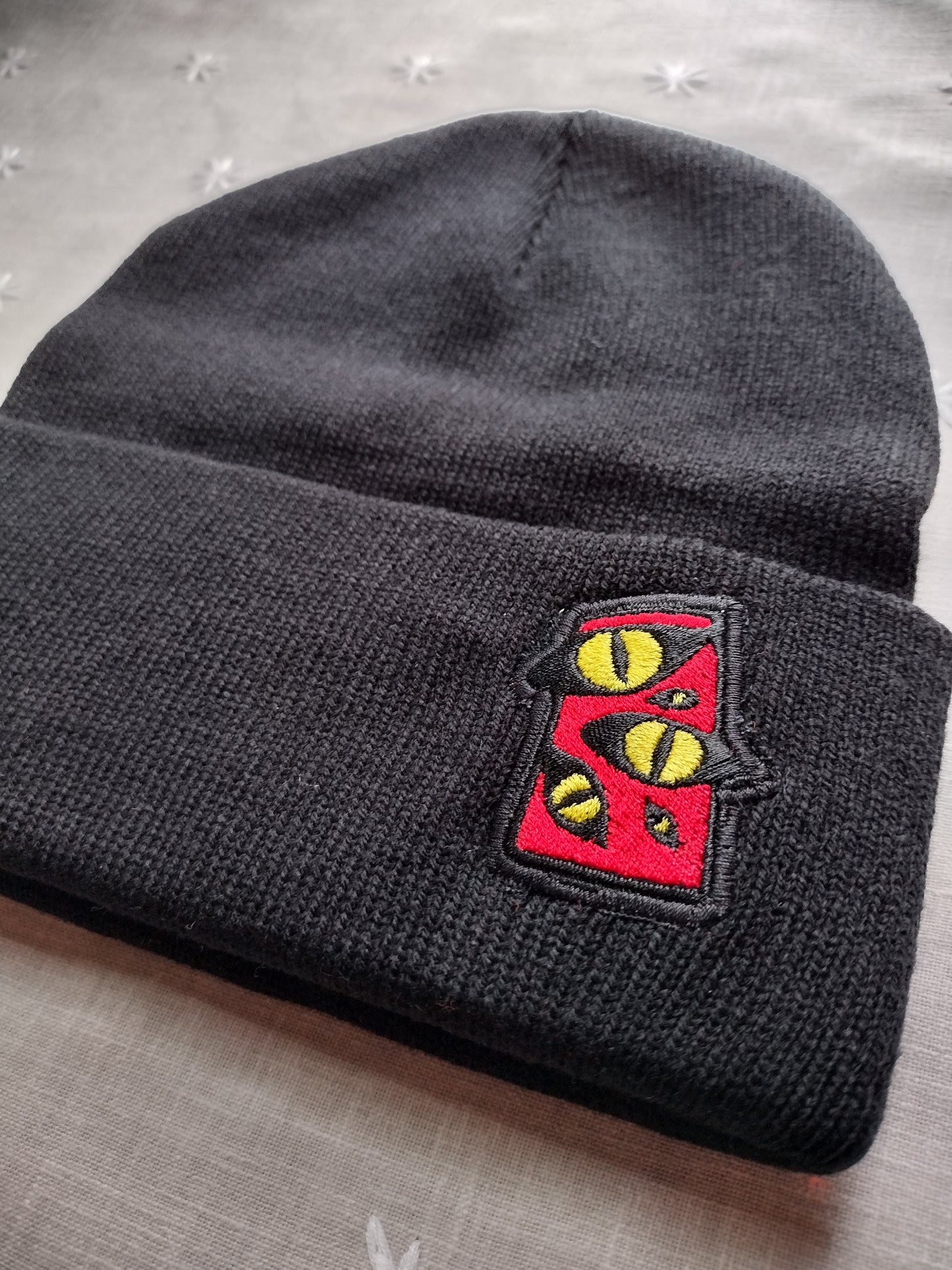 Demon eye hat