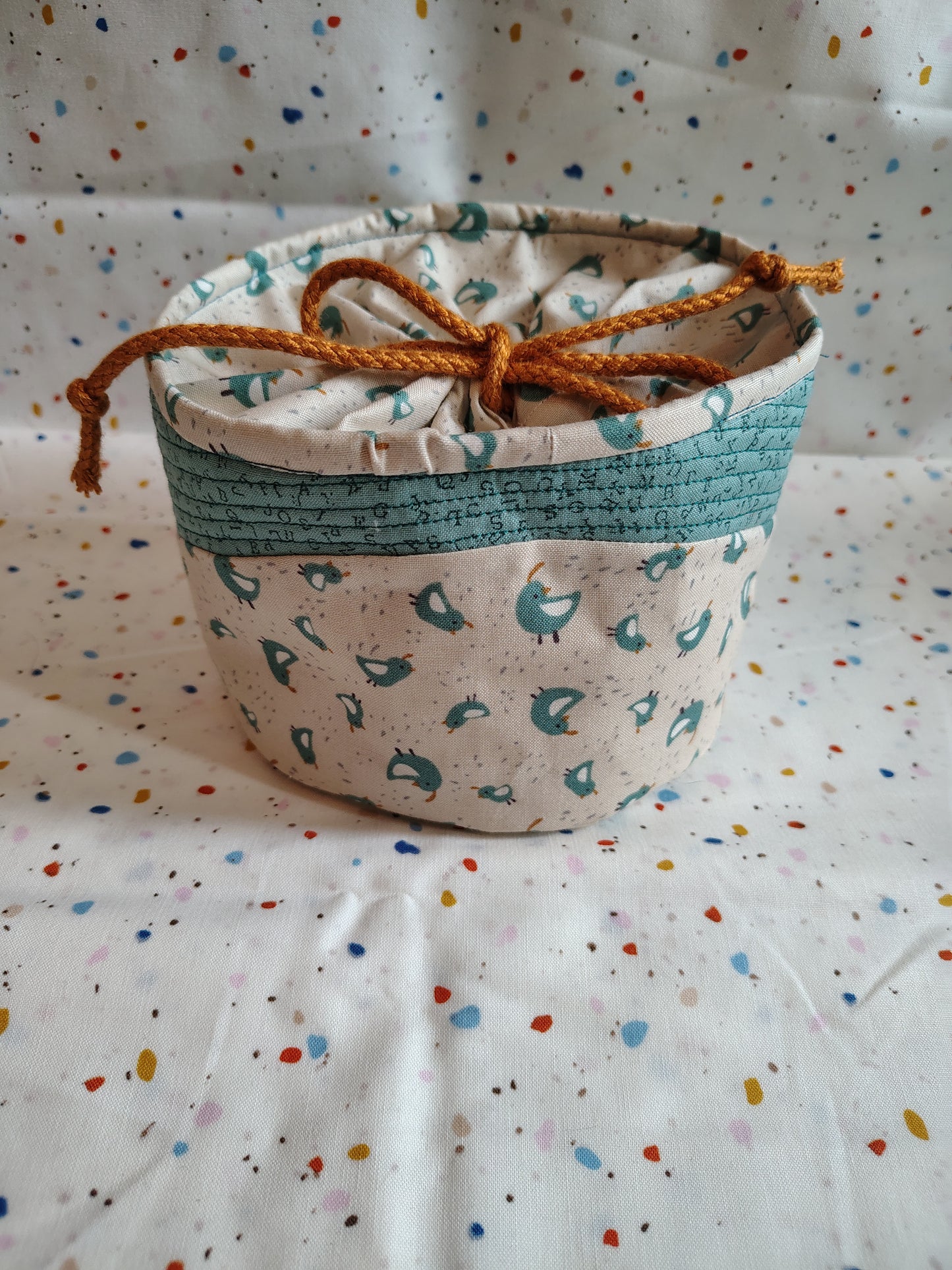 Quail bucket bags