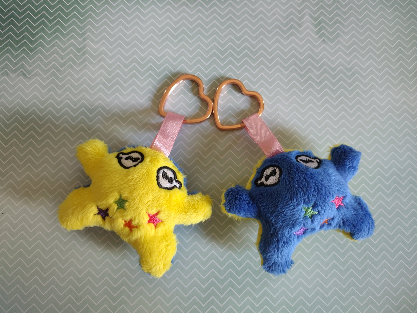 Squeaky frog keychains