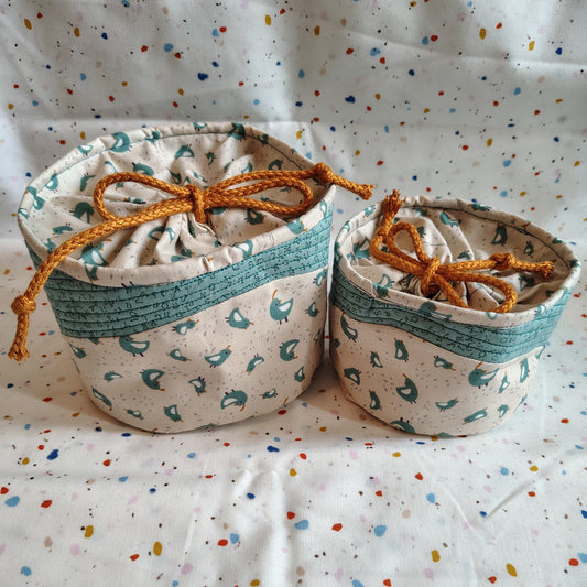 Quail bucket bags
